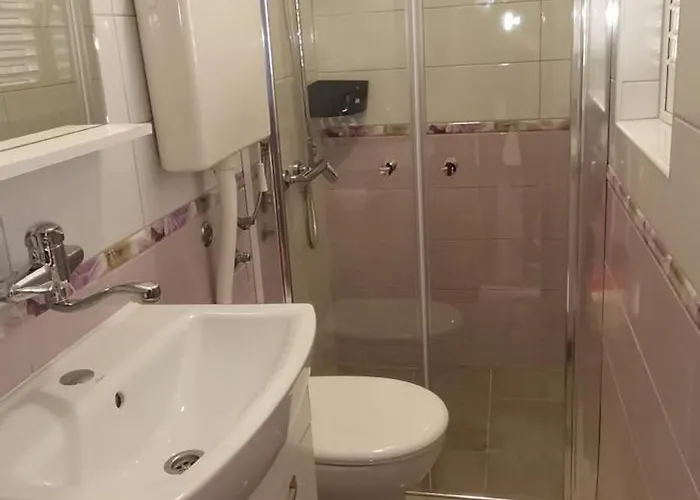 One Bedroom 3558-5 * Žuljana